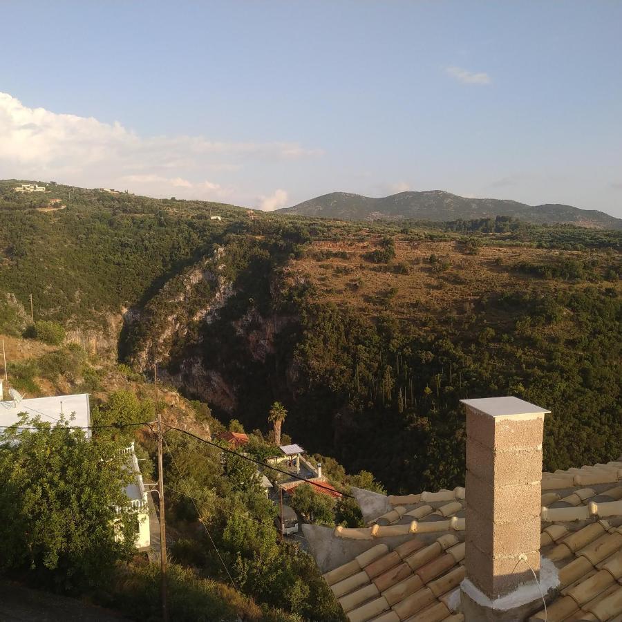 Papadeas Villas Megali Mantineia Exterior photo