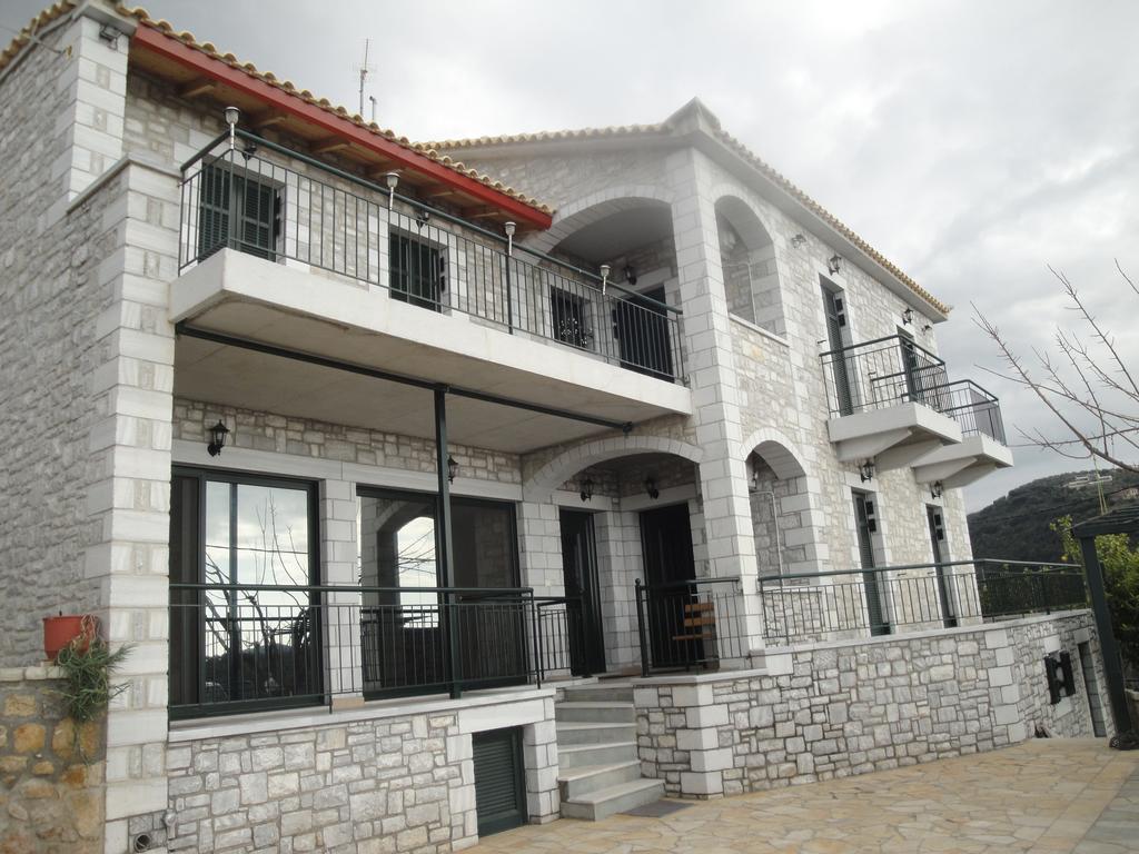 Papadeas Villas Megali Mantineia Exterior photo